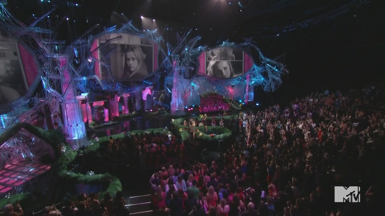 1030.jpg 1030.jpg